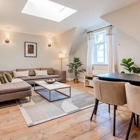 Be London - The Mayfair Apartments